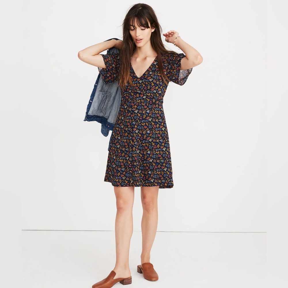 Madewell Cross-Front Mini Dress in Garden Party - Size 00